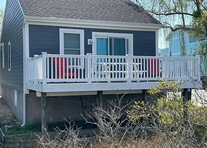 La Vista Bay Complex Apartment